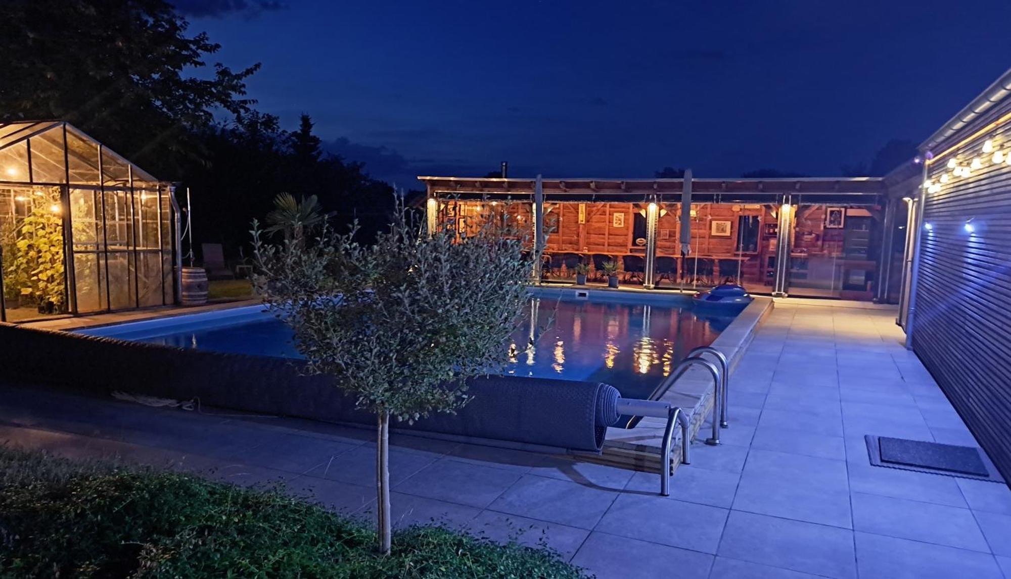 Prachtige Vakantiewoning 'La Bienvenue' In Venlo, Limburg エクステリア 写真