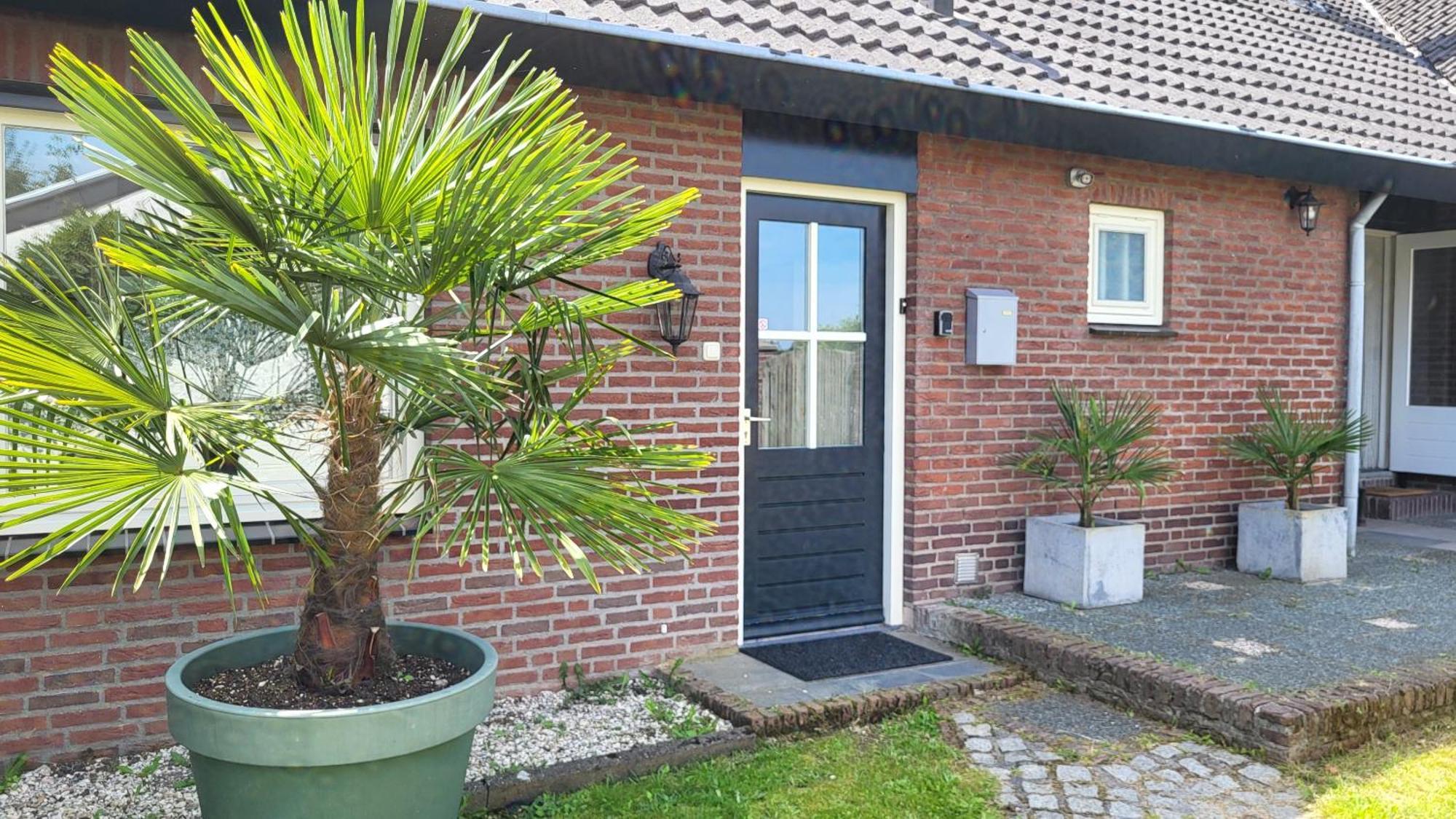 Prachtige Vakantiewoning 'La Bienvenue' In Venlo, Limburg エクステリア 写真